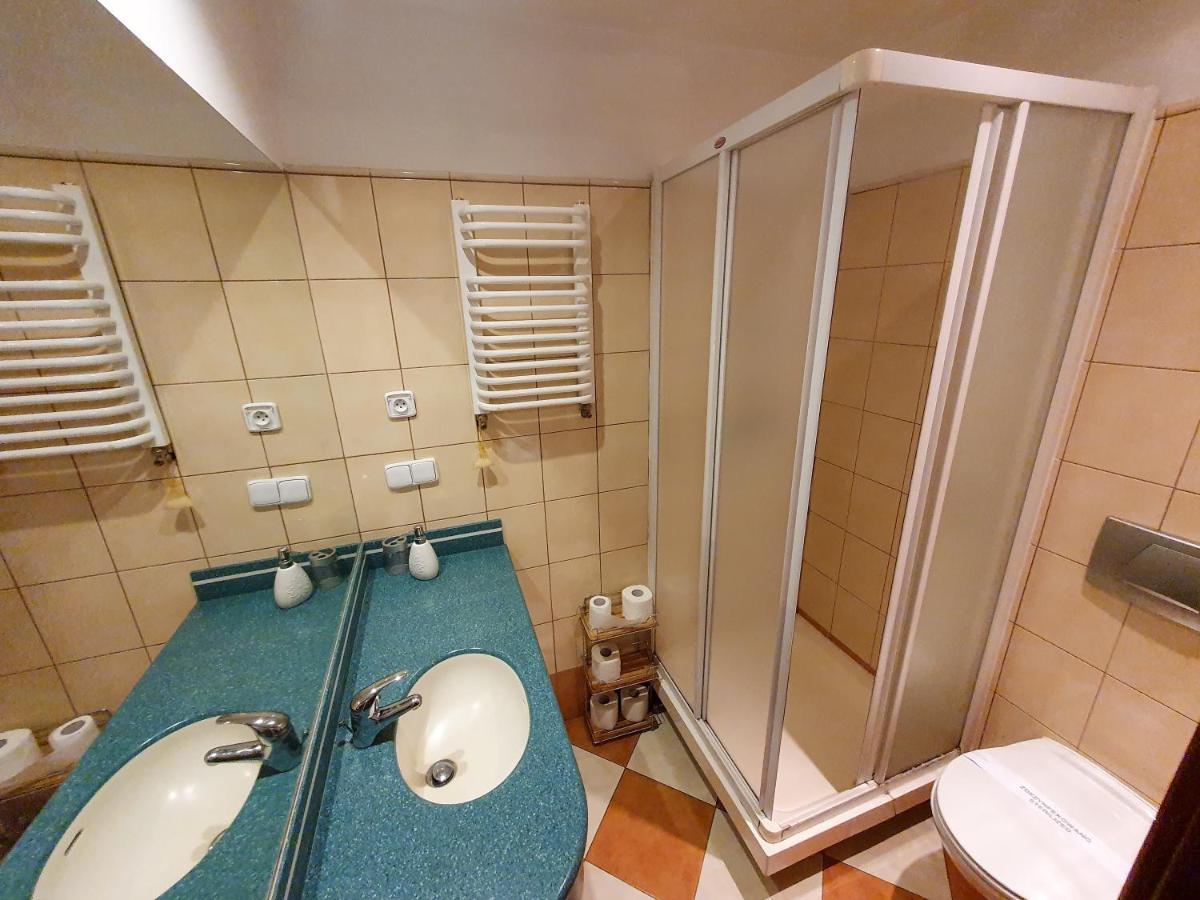 Bukowa Chata Jugów Extérieur photo