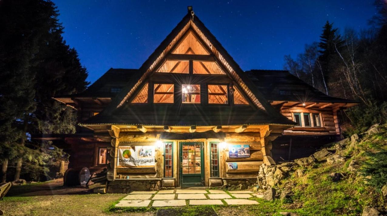 Bukowa Chata Jugów Extérieur photo